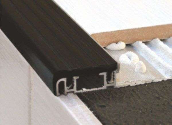 NIB Stair Nosing Edge Trim Step Nose Edging Nosings For Tiles And Stone - 10mm
